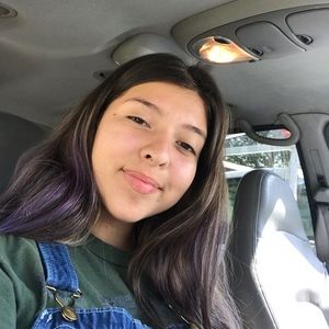 Meet your Posher, Nena